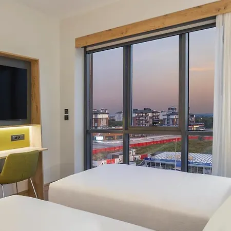 Hotel Hampton By Hilton Cerkezkoy 4*