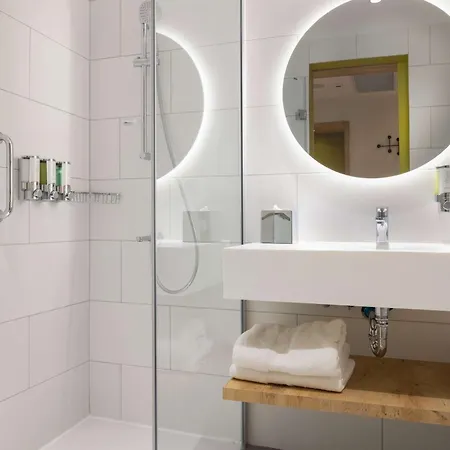 Hotell Hampton By Hilton